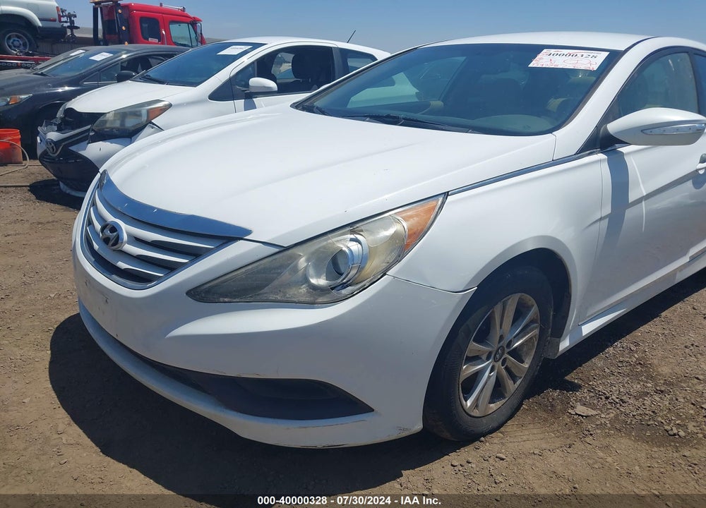 2014 HYUNDAI SONATA GLS VIN: 5NPEB4AC7EH863632