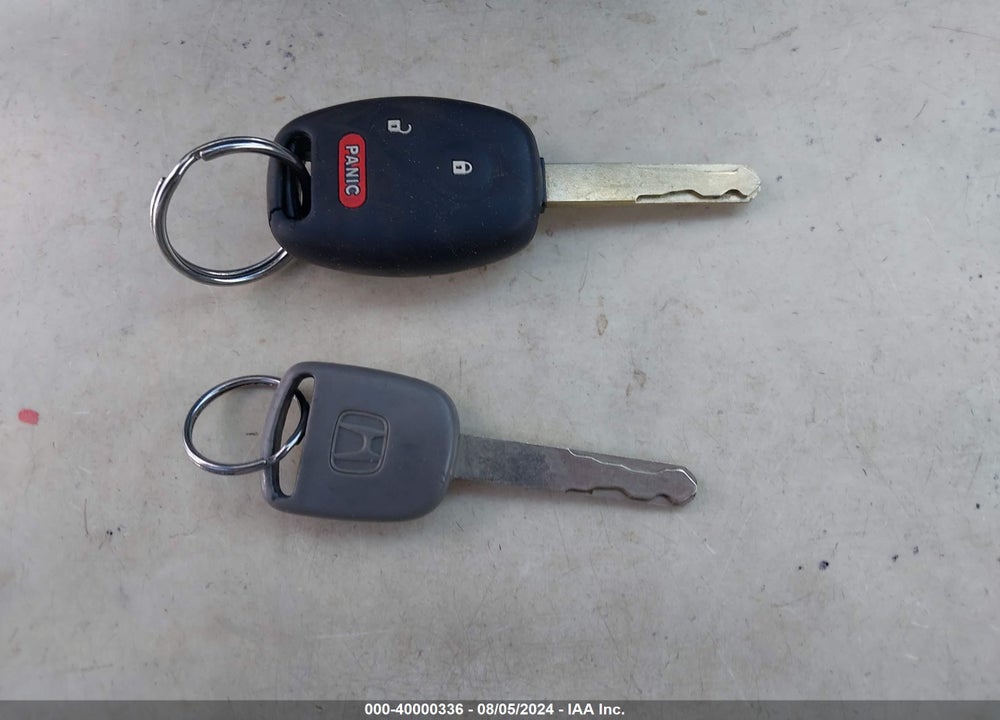 2006 HONDA CIVIC VIN: JHMFA15556S002100