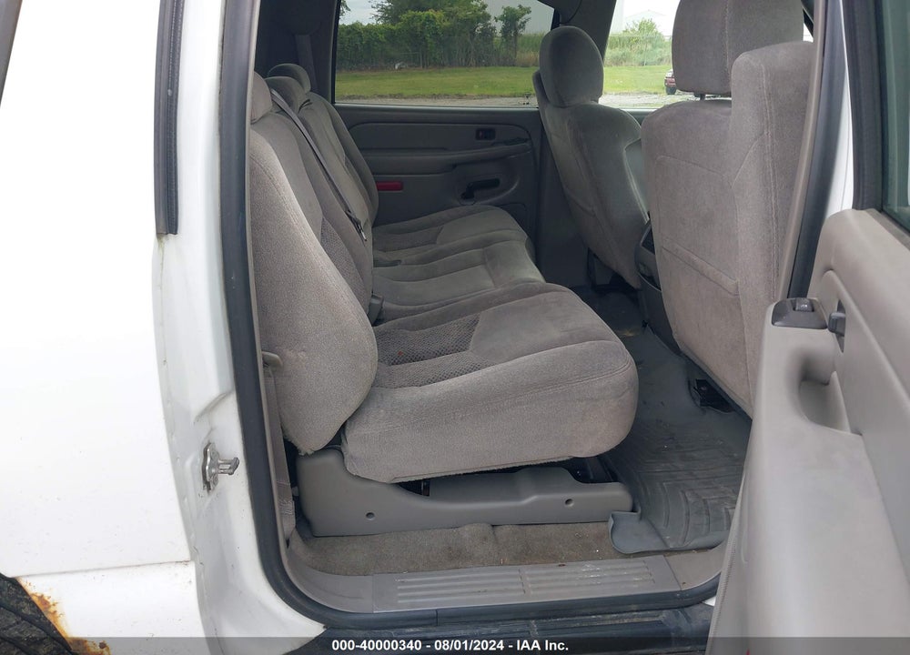2005 CHEVROLET SUBURBAN 1500 LS VIN: 1GNFK16Z75J251817