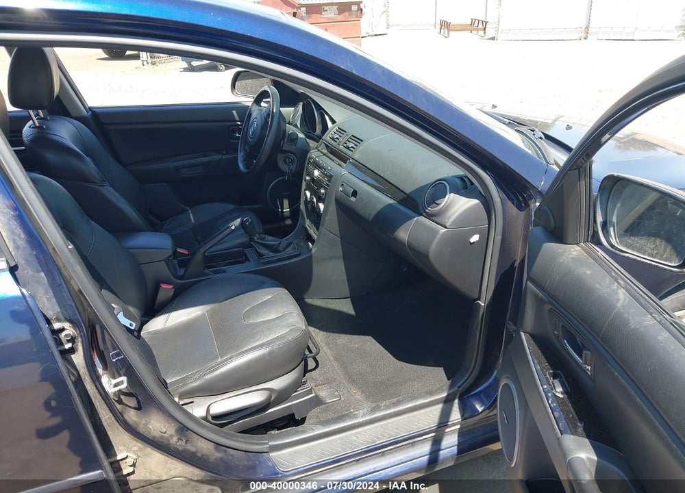 2008 MAZDA 3 S GRAND TOURING VIN: JM1BK324581129443