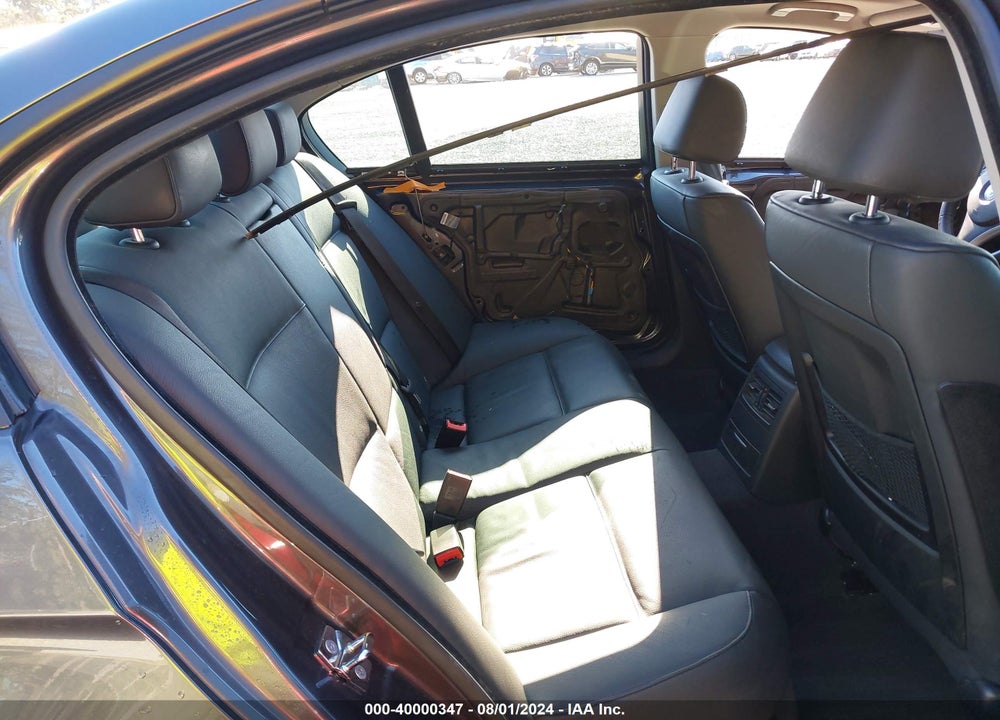 2008 BMW 328I VIN: WBAVA37538NL53432