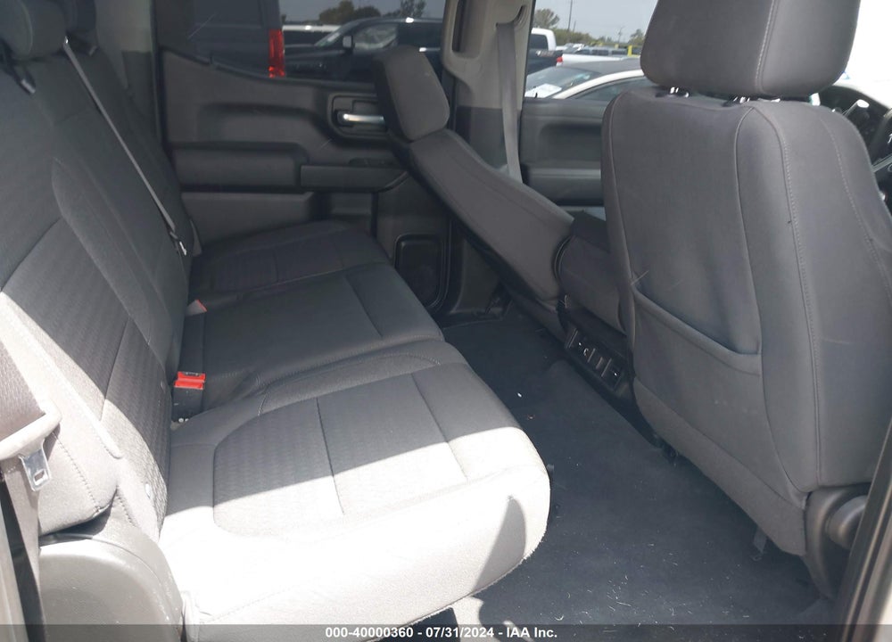 2021 CHEVROLET SILVERADO 1500 4WD SHORT BED LT VIN: 1GCUYDEDXMZ244821