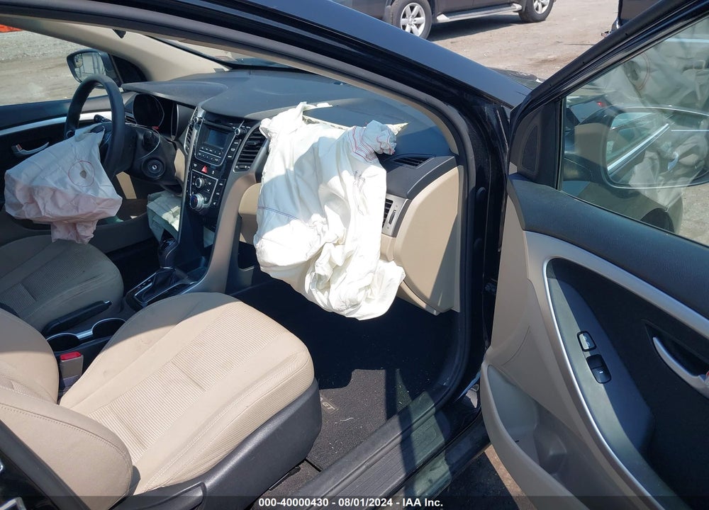 2016 HYUNDAI ELANTRA GT VIN: KMHD35LH5GU269780