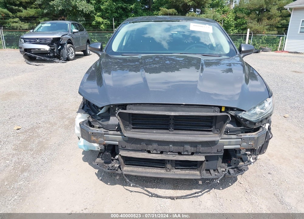 2018 FORD FUSION SE VIN: 3FA6P0HDXJR252049