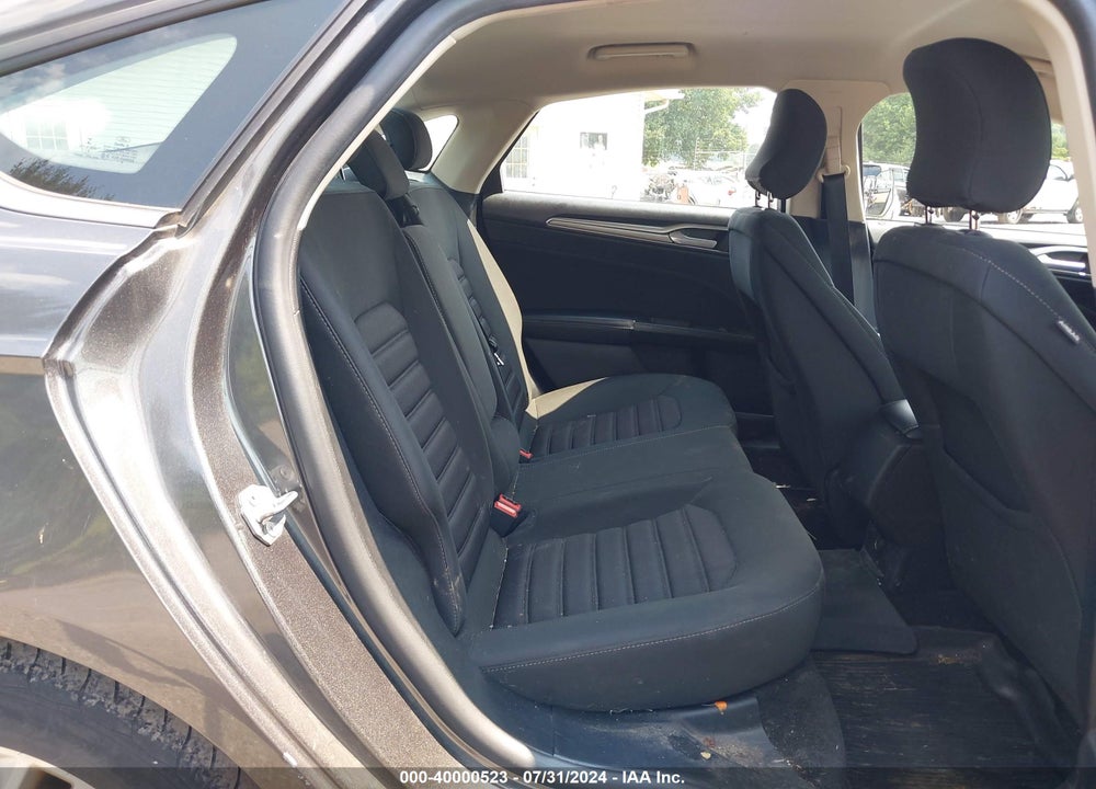 2018 FORD FUSION SE VIN: 3FA6P0HDXJR252049