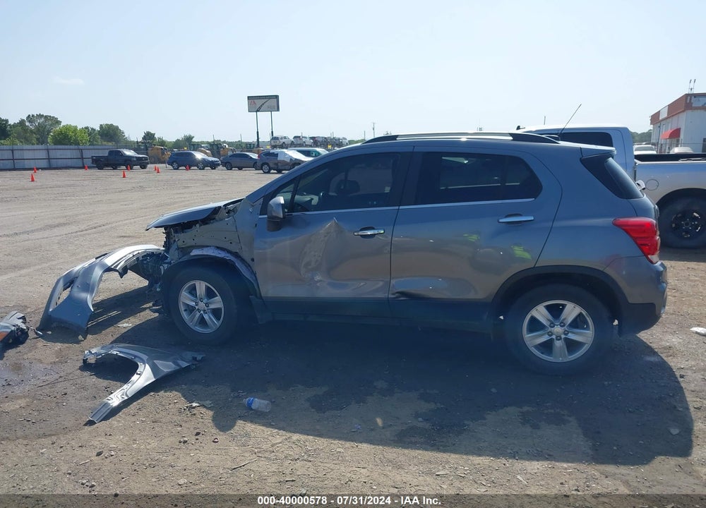 2020 CHEVROLET TRAX FWD LT VIN: 3GNCJLSB0LL220702