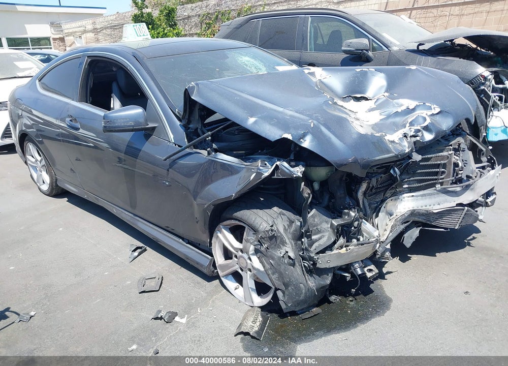 2013 MERCEDES-BENZ C 250 VIN: WDDGJ4HB8DG008374