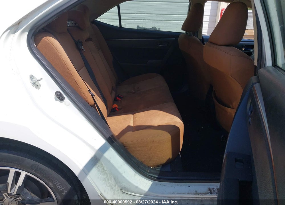 2015 TOYOTA COROLLA LE VIN: 2T1BURHE8FC472110