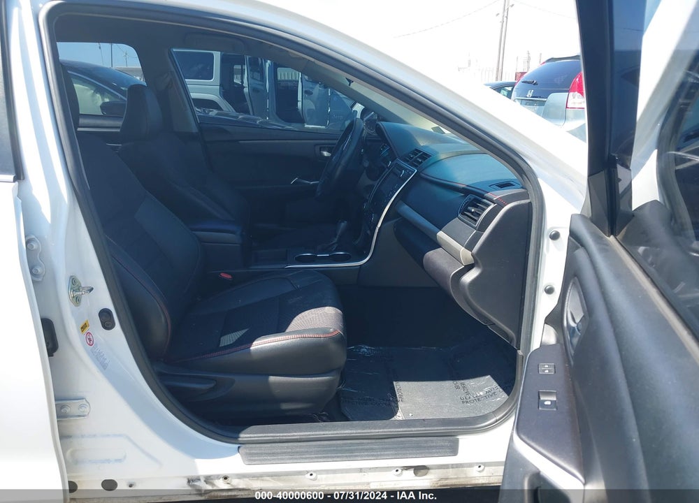 2017 TOYOTA CAMRY SE VIN: 4T1BF1FK6HU372755