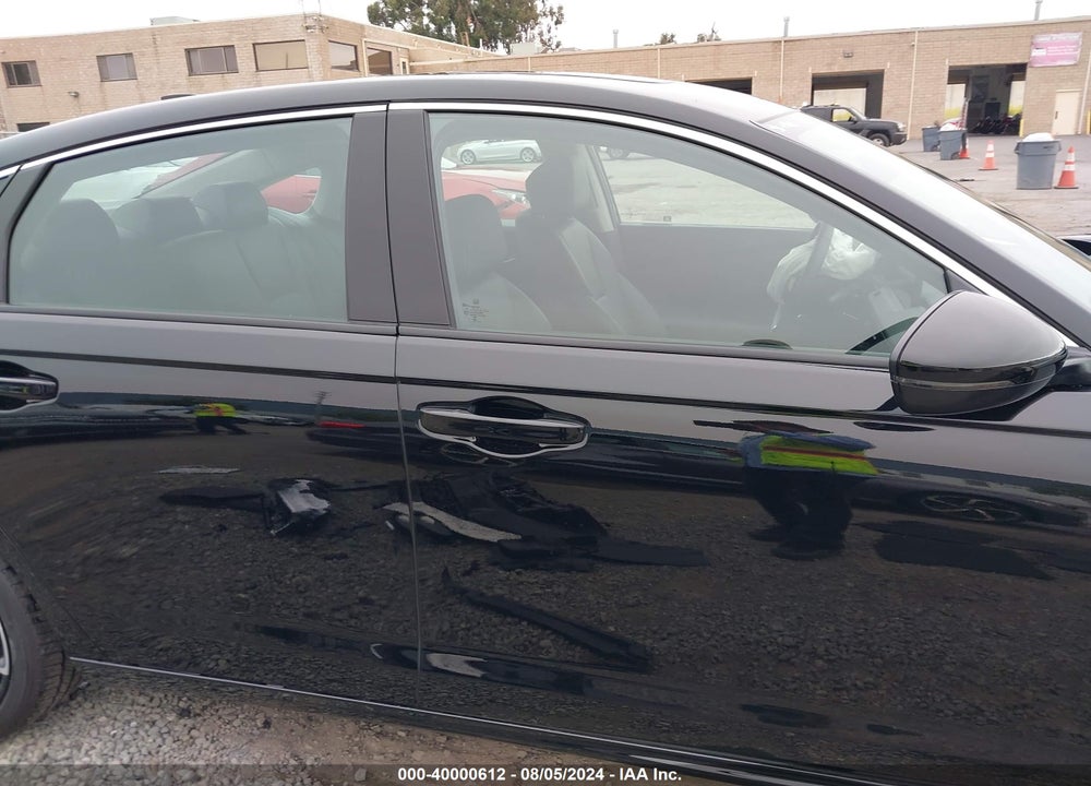 2024 HONDA ACCORD HYBRID TOURING VIN: 1HGCY2F84RA008478
