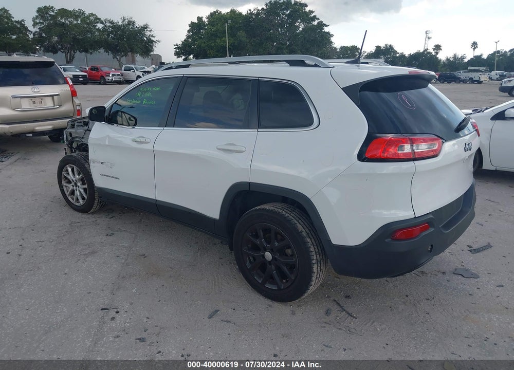 2017 JEEP CHEROKEE LATITUDE FWD VIN: 1C4PJLCB5HD233676