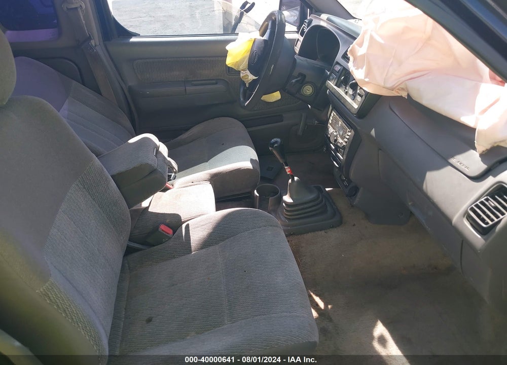 2000 NISSAN FRONTIER XE VIN: 1N6DD26S2YC347203