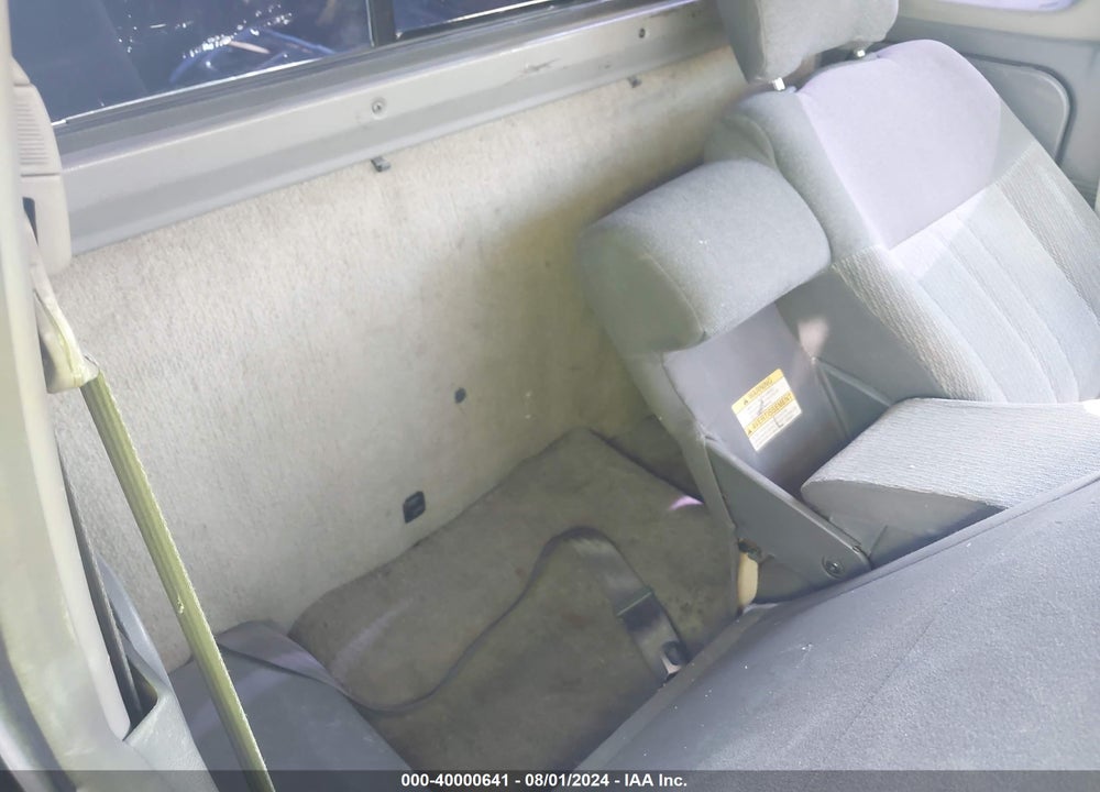 2000 NISSAN FRONTIER XE VIN: 1N6DD26S2YC347203