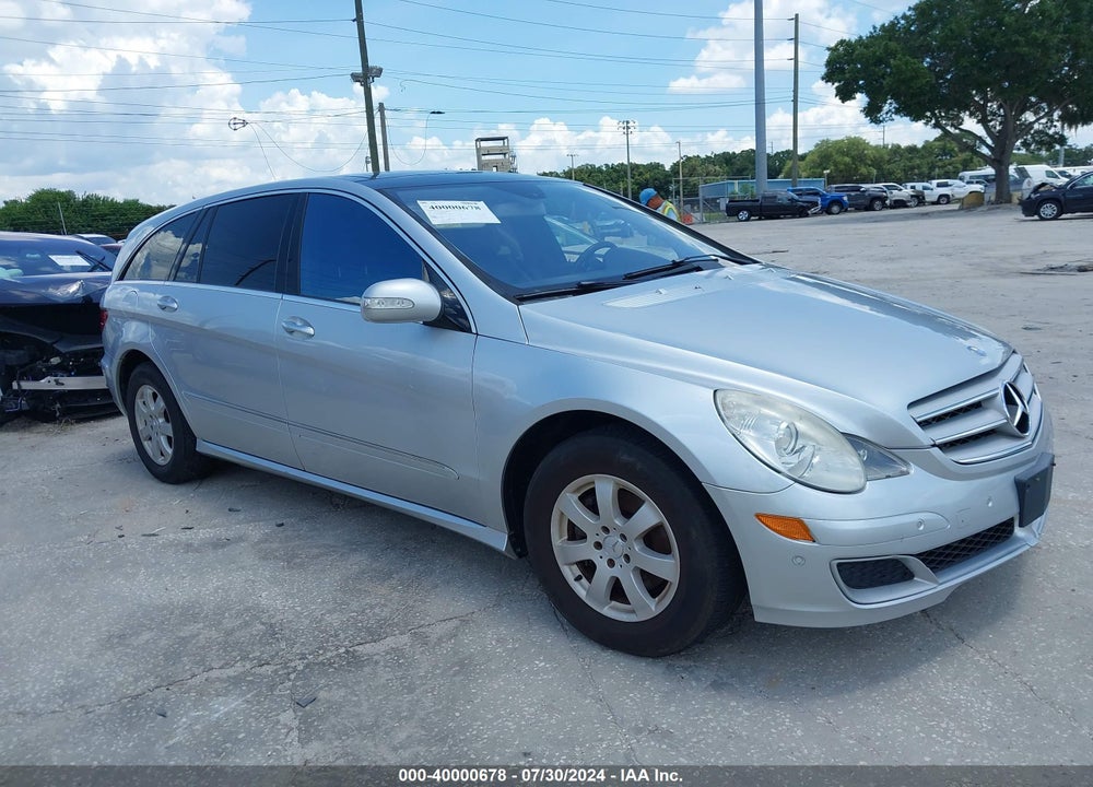 2007 MERCEDES-BENZ R 350 4MATIC VIN: 4JGCB65E67A051405