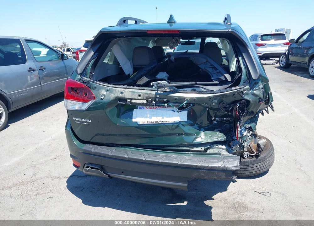 2022 SUBARU FORESTER LIMITED VIN: JF2SKAPCXNH488330