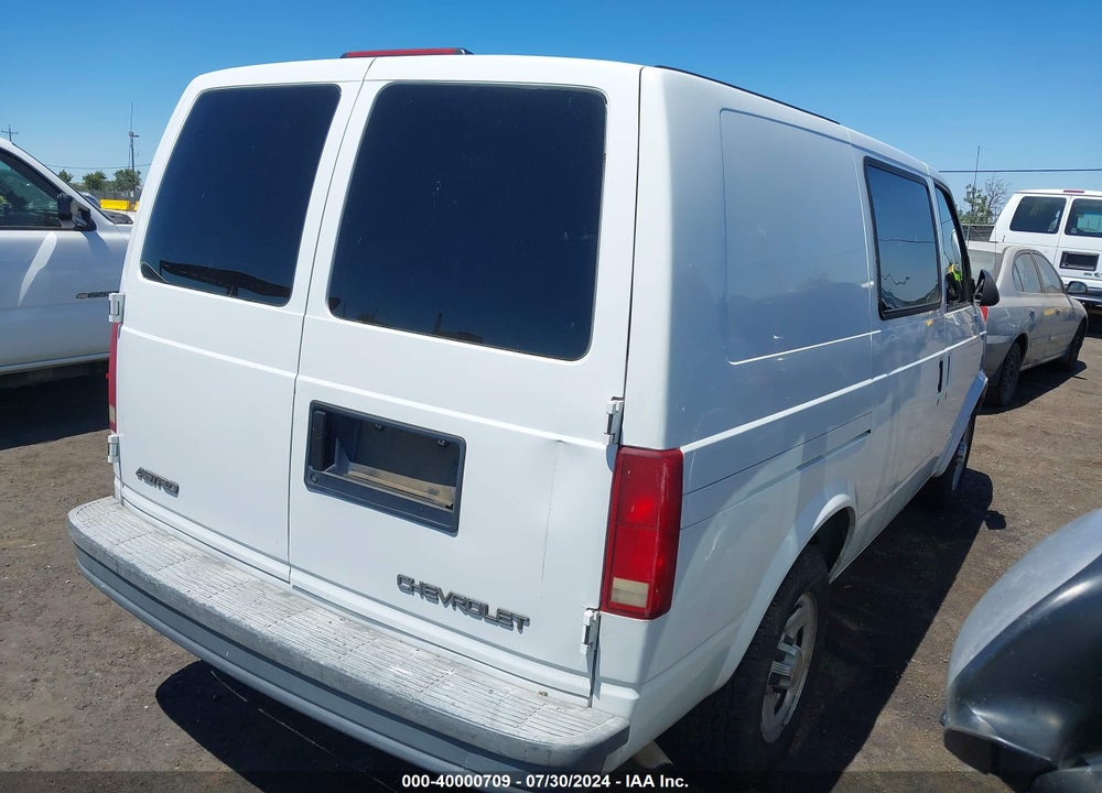 2004 CHEVROLET ASTRO VIN: 1GCDM19X64B112405
