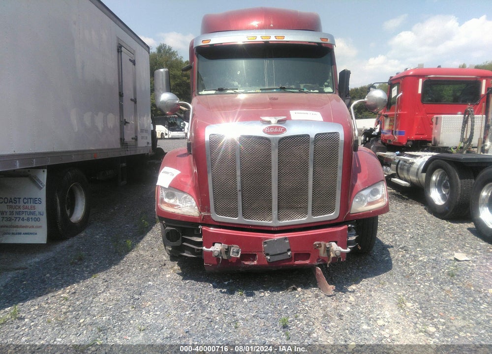 2016 PETERBILT 579 VIN: 1XPBDP9X9GD352761