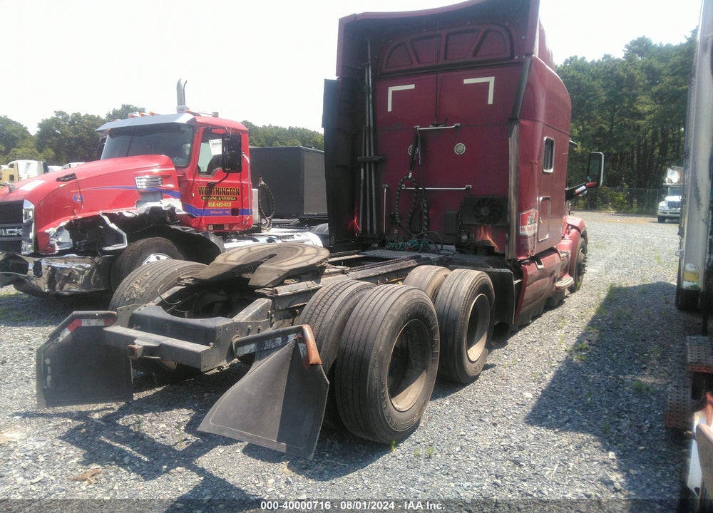 2016 PETERBILT 579 VIN: 1XPBDP9X9GD352761