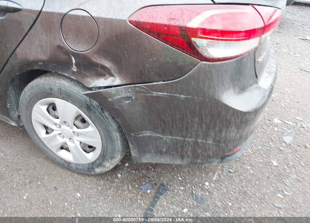 2017 KIA FORTE LX VIN: 3KPFK4A78HE025433