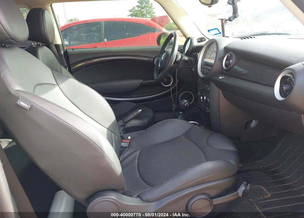 2013 MINI HARDTOP COOPER S VIN: WMWSV3C55DT392767