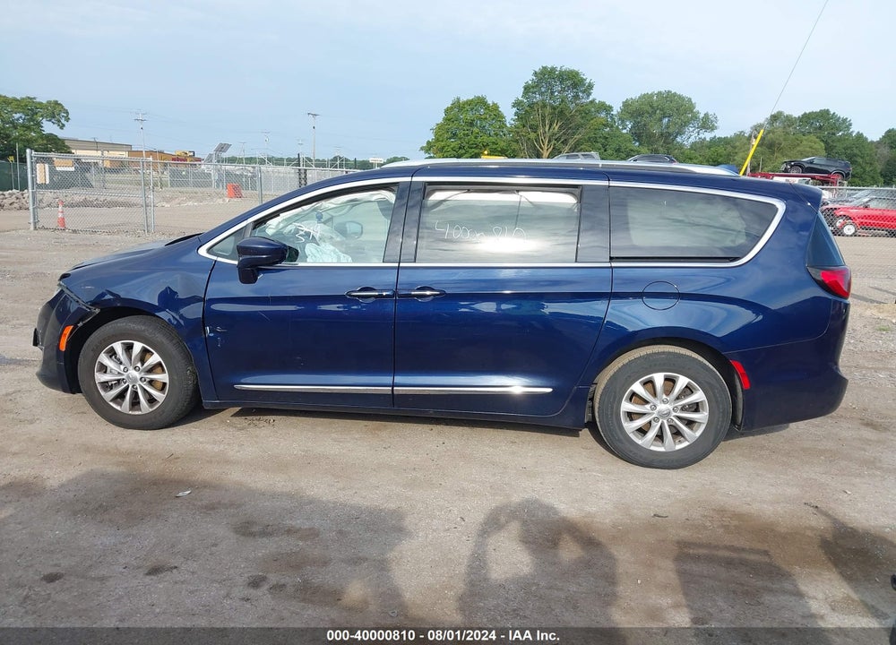 2018 CHRYSLER PACIFICA TOURING L PLUS VIN: 2C4RC1EG9JR141411