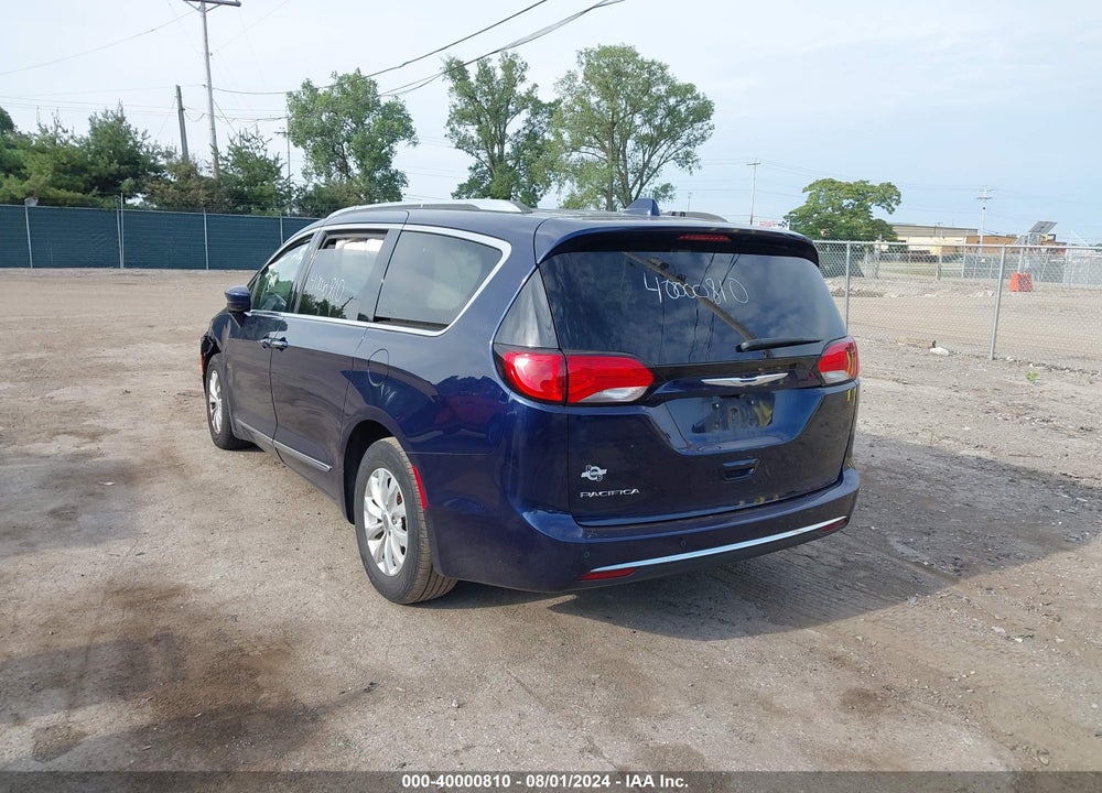 2018 CHRYSLER PACIFICA TOURING L PLUS VIN: 2C4RC1EG9JR141411