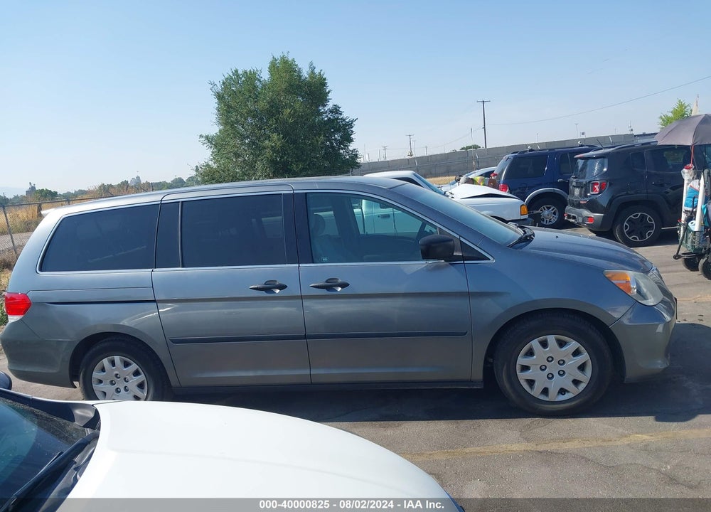 2009 HONDA ODYSSEY LX VIN: 5FNRL38229B057126