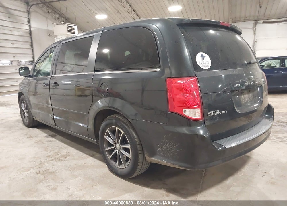 2017 DODGE GRAND CARAVAN SXT VIN: 2C4RDGCGXHR664157