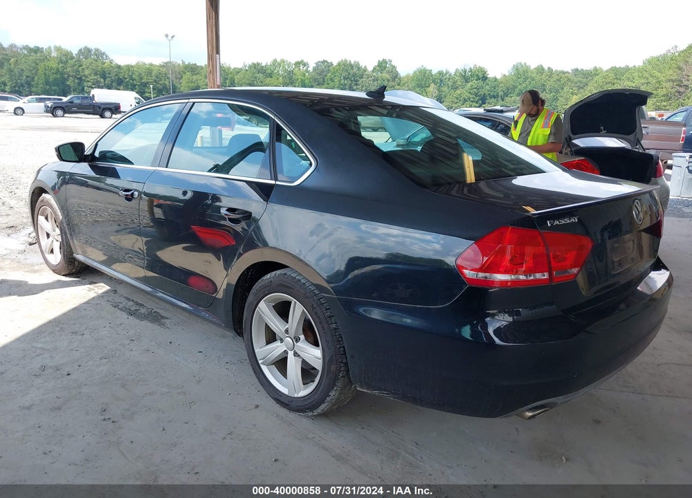 2013 VOLKSWAGEN PASSAT 2.0L TDI SE VIN: 1VWBN7A3XDC120305