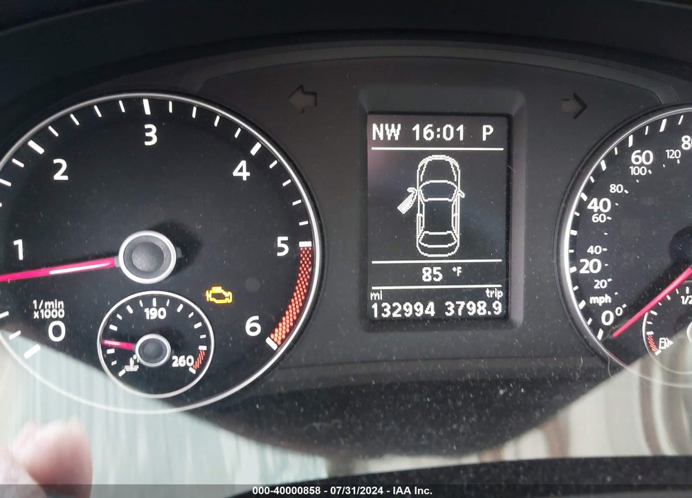 2013 VOLKSWAGEN PASSAT 2.0L TDI SE VIN: 1VWBN7A3XDC120305