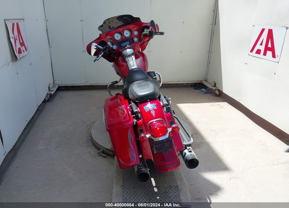 2006 HARLEY-DAVIDSON FLHXI VIN: 1HD1KBW126Y636101