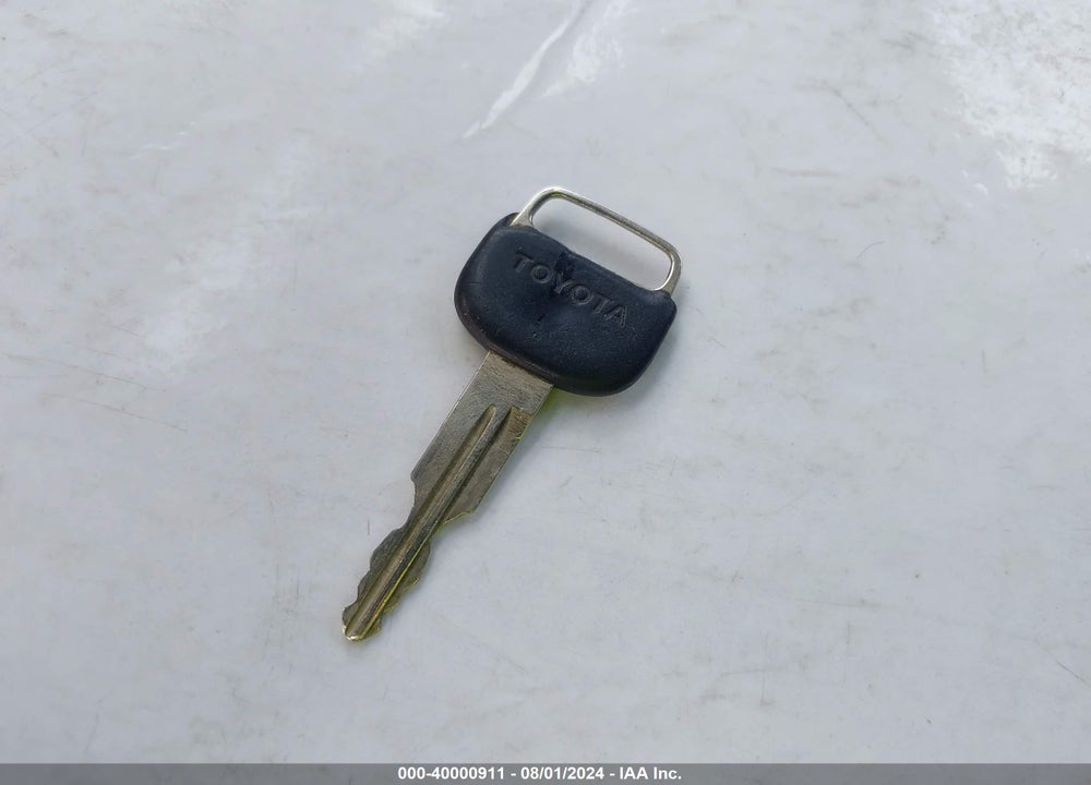 1997 TOYOTA TERCEL CE VIN: JT2AC52L8V0217084