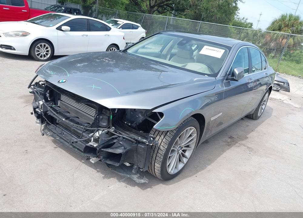 2013 BMW 750I XDRIVE VIN: WBAYB6C53DC998136