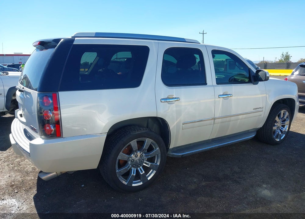 2010 GMC YUKON DENALI VIN: 1GKUKEEFXAR285233