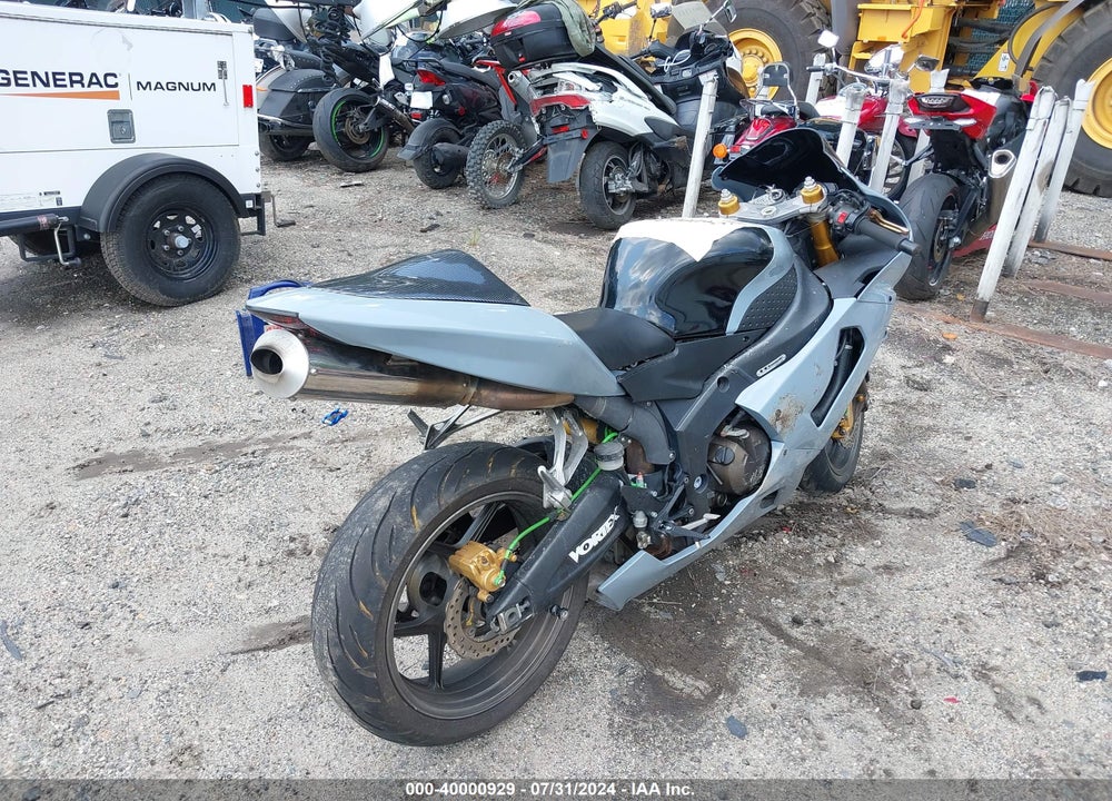 2005 KAWASAKI ZX636 C1 VIN: JKBZXJC105A021998