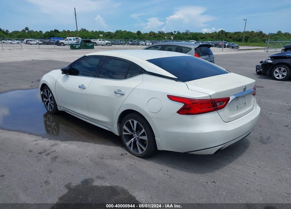 2017 NISSAN MAXIMA VIN: 1N4AA6AP2HC395881