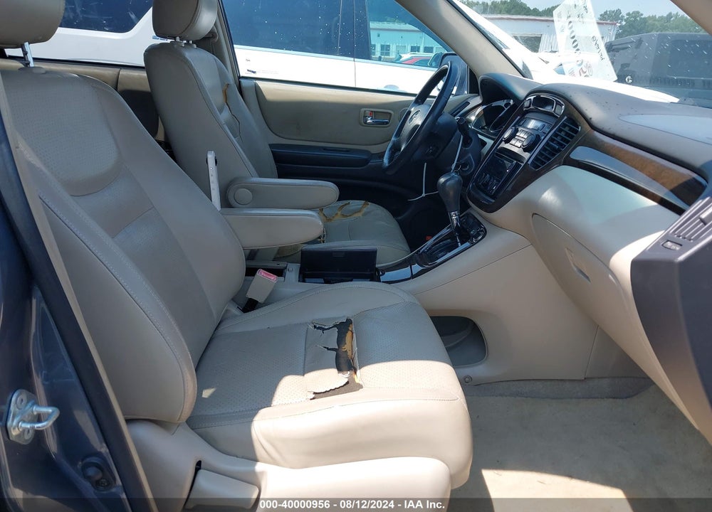 2003 TOYOTA HIGHLANDER LIMITED V6 VIN: JTEGF21A630112494