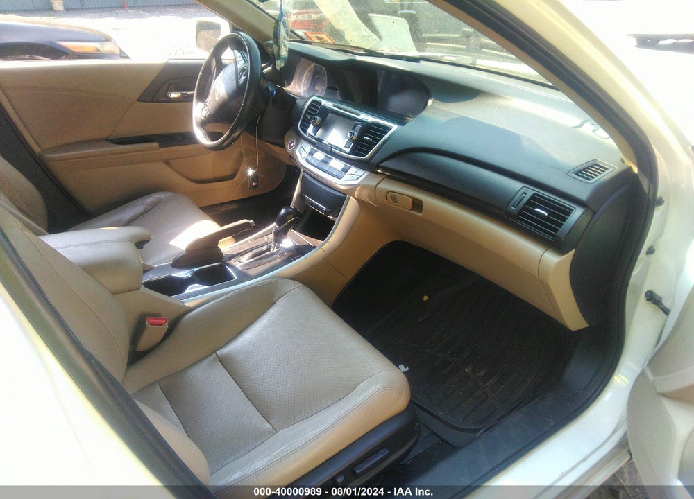 2015 HONDA ACCORD EX-L V-6 VIN: 1HGCR3F84FA009449