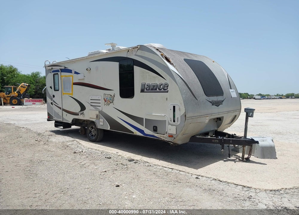 2017 LANCE M-1995 VIN: 56YTT1924HL320267