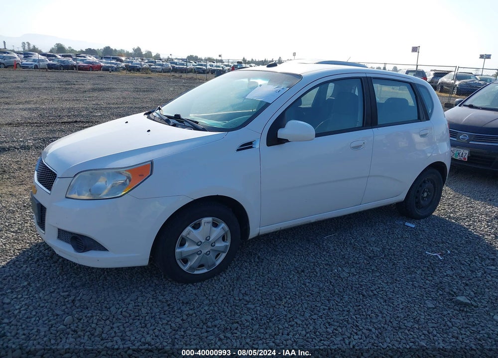 2010 CHEVROLET AVEO LS VIN: KL1TD6DE0AB111204