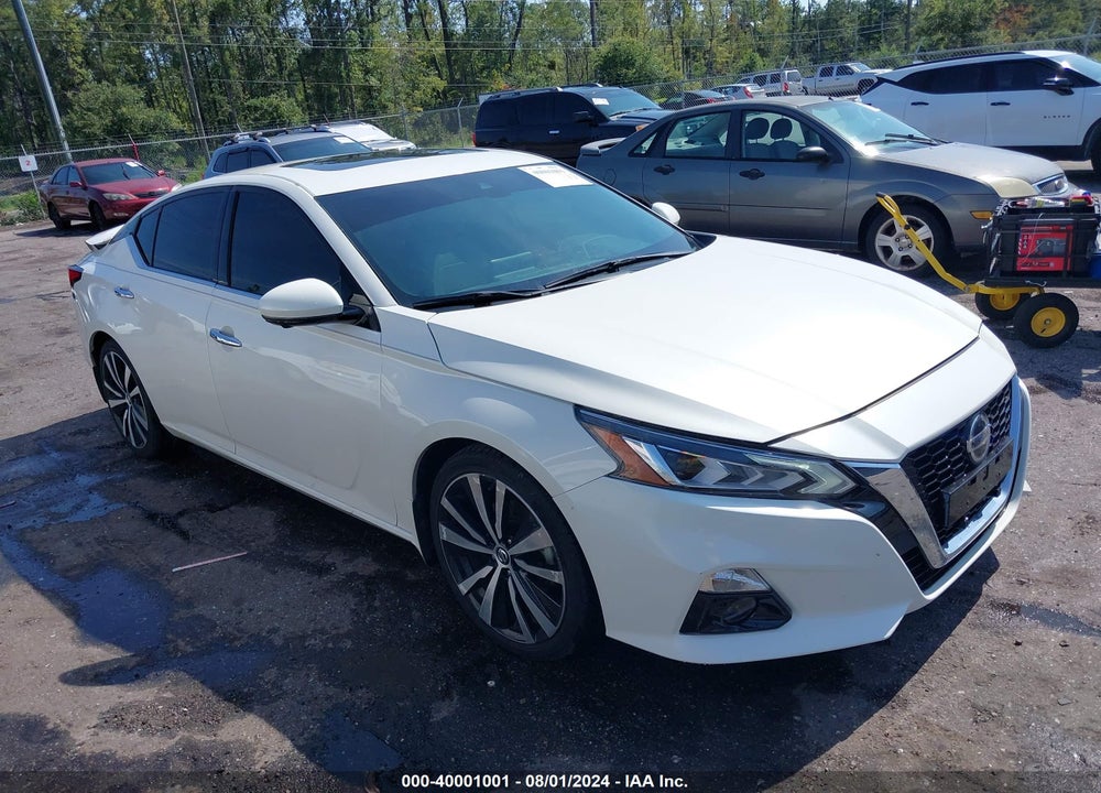 2020 NISSAN ALTIMA PLATINUM FWD VIN: 1N4BL4FVXLC170191