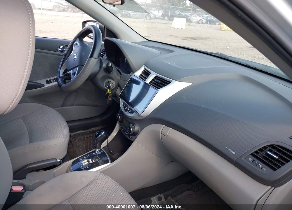 2013 HYUNDAI ACCENT GLS VIN: KMHCU4AE8DU299475