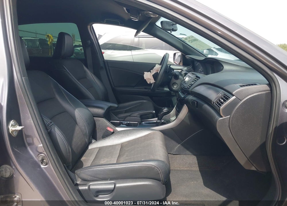 2016 HONDA ACCORD SPORT VIN: 1HGCR2F52GA164812