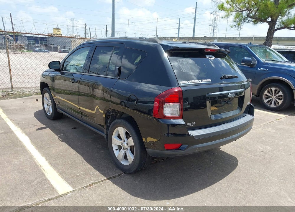 2015 JEEP COMPASS LATITUDE VIN: 1C4NJCEB7FD328595