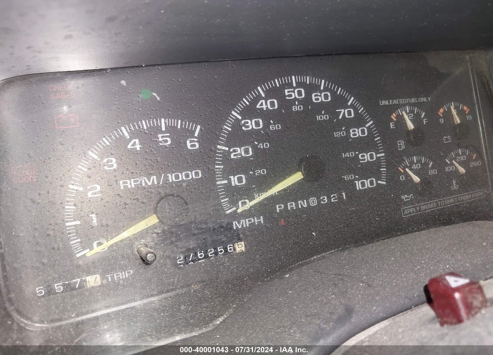 1998 CHEVROLET C1500 FLEETSIDE VIN: 2GCEC19R6W1189481