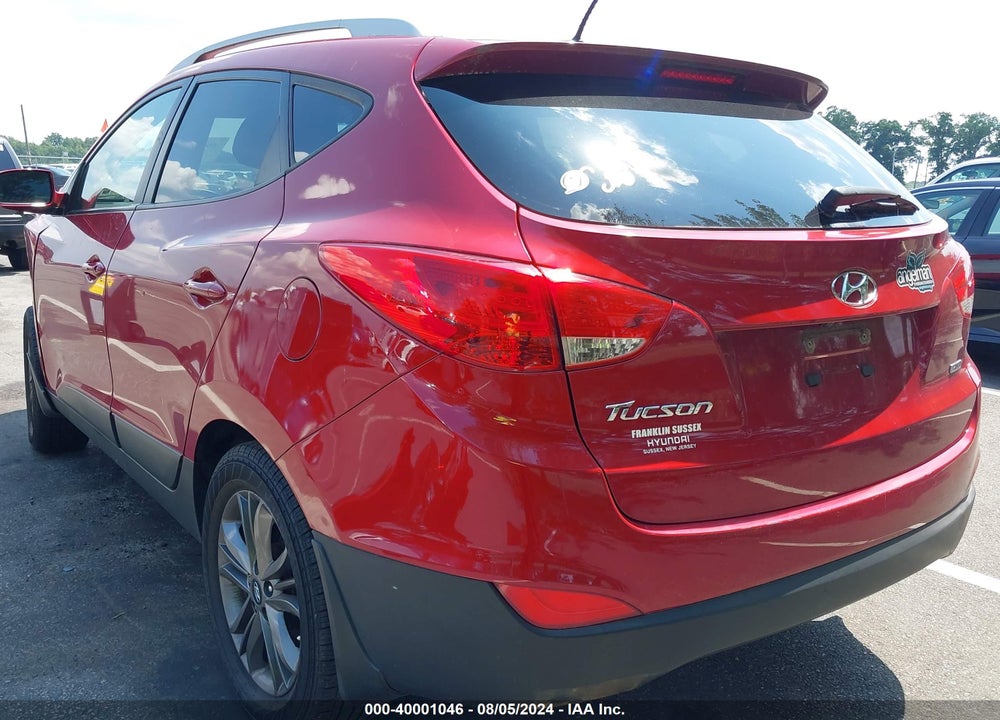 2015 HYUNDAI TUCSON VIN: KM8JUCAG2FU053057