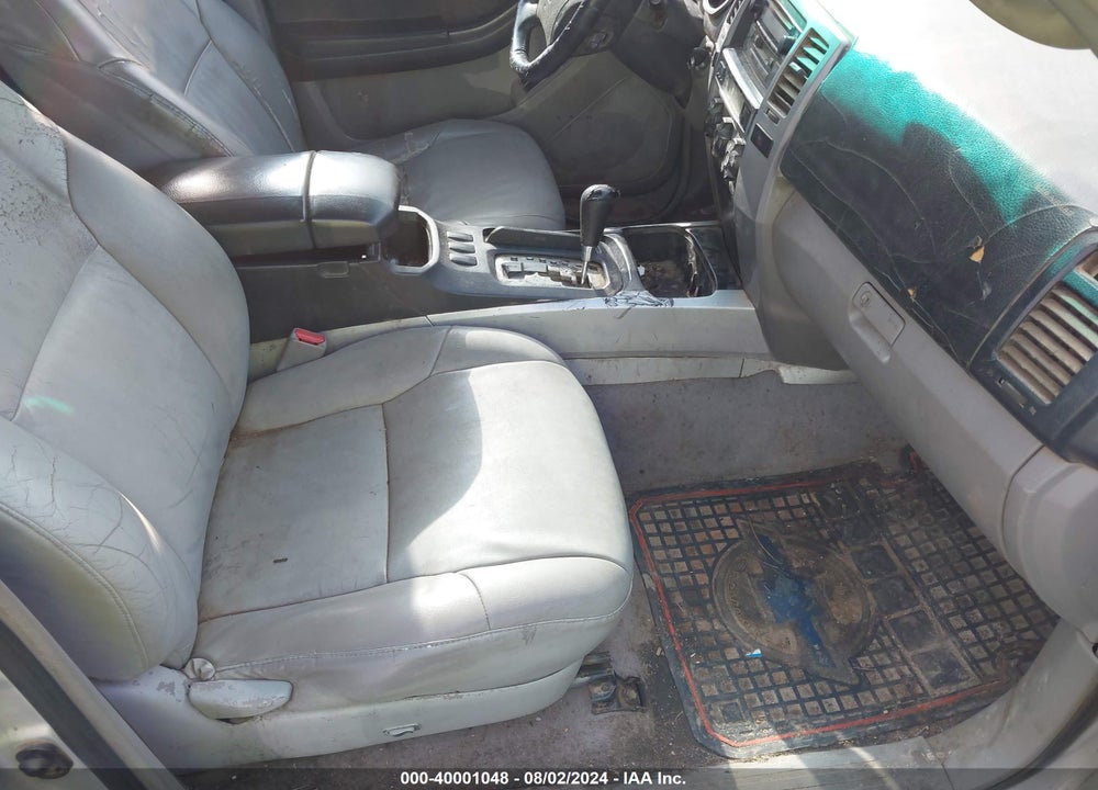 2004 TOYOTA 4RUNNER SR5 V8 VIN: JTEZT14R240014609