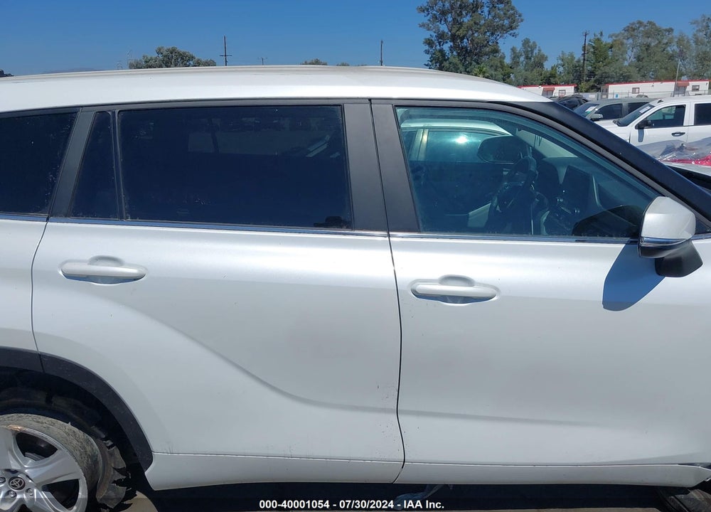 2023 TOYOTA HIGHLANDER HYBRID LE VIN: 5TDZARAH4PS518035
