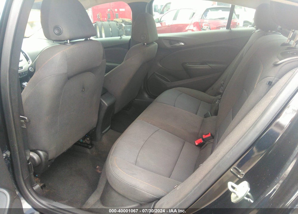 2018 CHEVROLET CRUZE LS VIN: 1G1BC5SM7J7201201