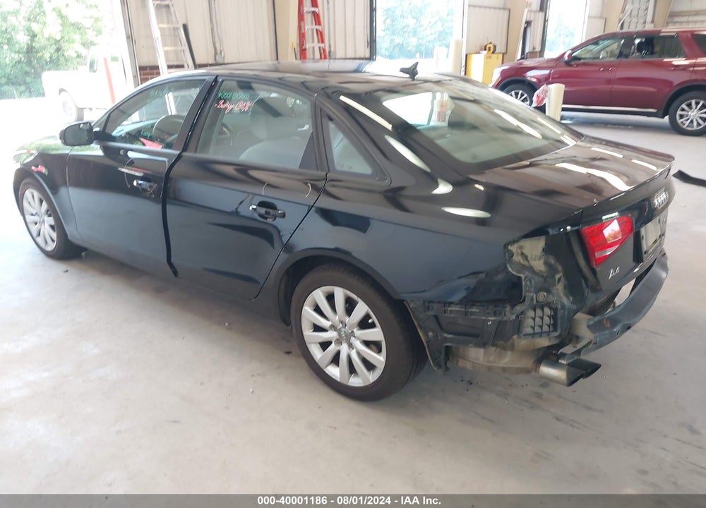2014 AUDI A4 2.0T PREMIUM VIN: WAUBFAFL0EN008590